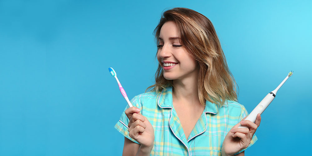 3 οφέλη της ηλεκτρικής οδοντόβουρτσας που αγνοούσες